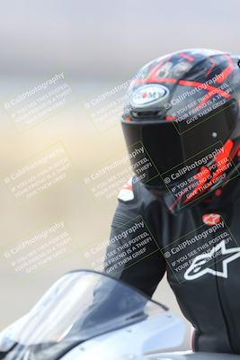 media/May-05-2025-Moto Forza (Mon) [[3c1838c5e5]]/2-B Group/Session 3 (Turn 16)/
